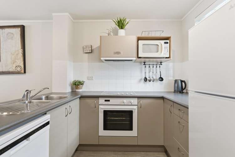 2/5 The Mall Mt Maunganui_8