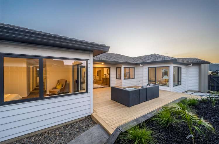 32 Ambleside Drive Northpark_16