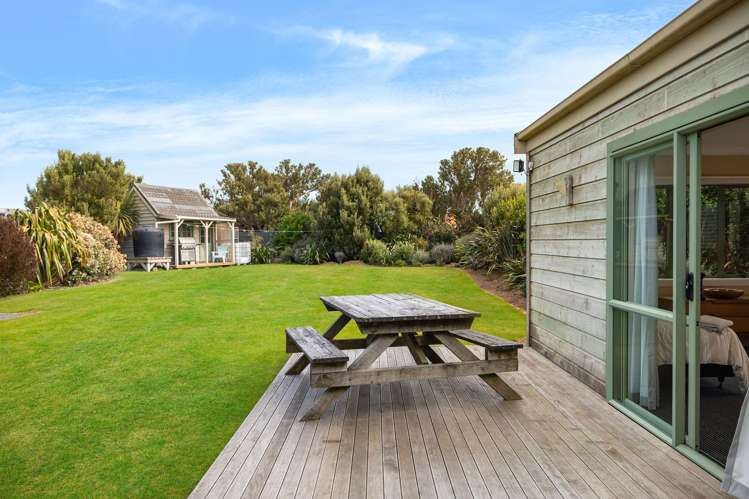 232 Colac Foreshore Road Colac Bay_41