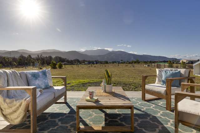 27 Hinepango Drive Rarangi_1