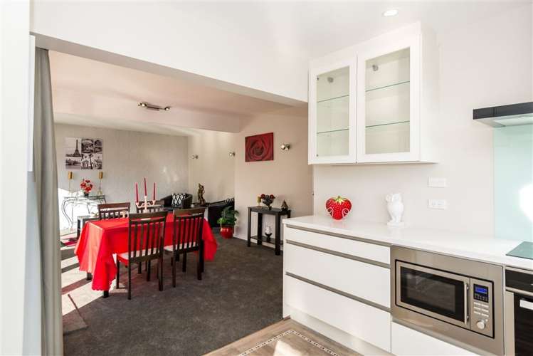 142/42f Valley Road Cashmere_4