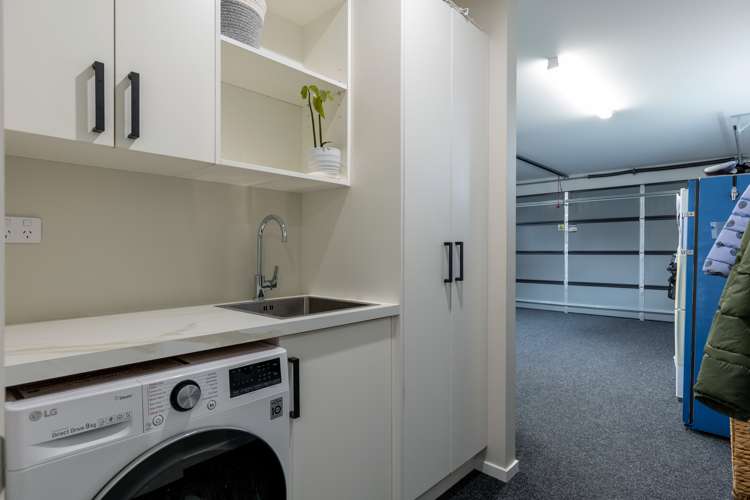 24 Catalina Crescent Burleigh_23