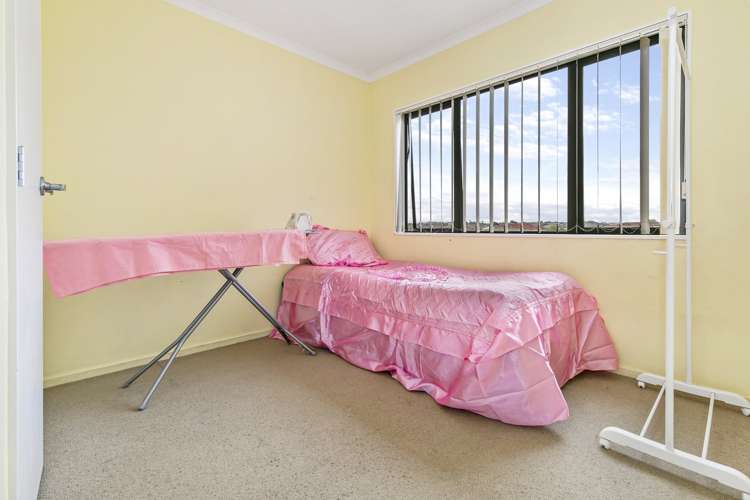 79 Naylors Drive Mangere_7