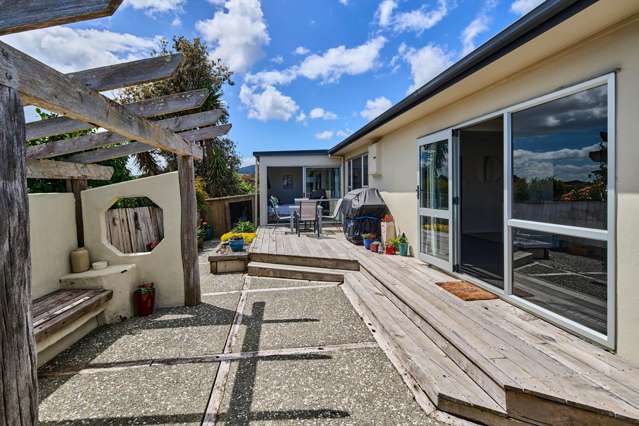 104 Renown Road Raumati South_3