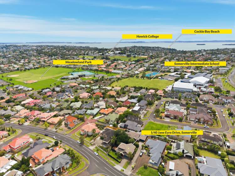 1/40 Jane Eyre Drive Somerville_34