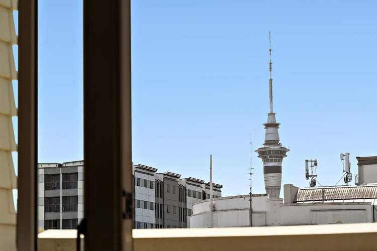 7/2 Upper Queen Street City Centre_12