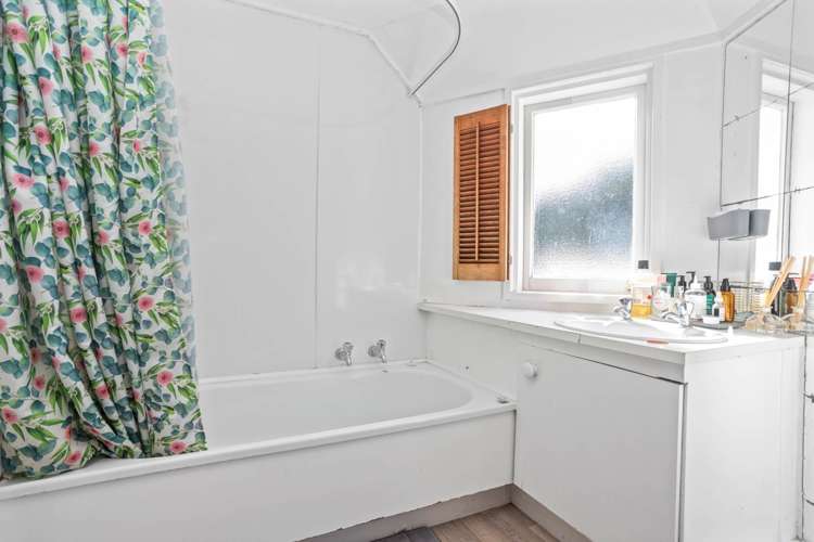 8f Glasgow Terrace Grafton_9