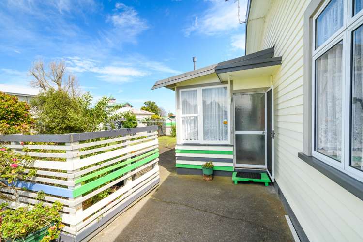 5 Fairview Avenue Feilding_21