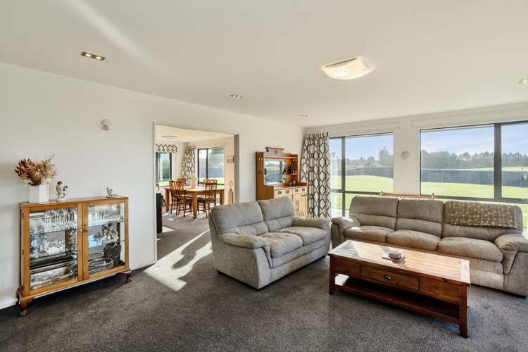 305 Oreti Road Otatara_11