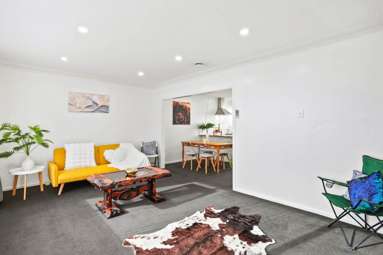 2/164 Blockhouse Bay Road_3