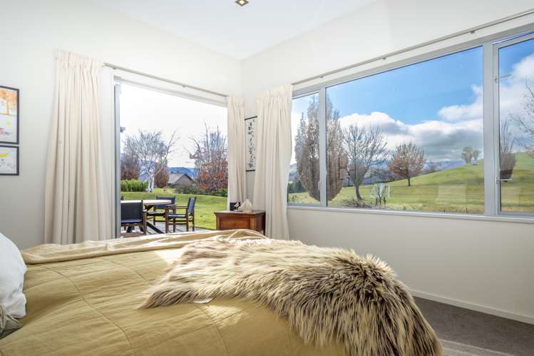45 Ferry Hill Drive Lower Shotover_12