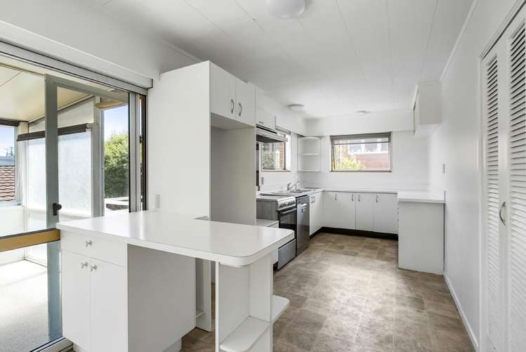 7 Hart Road Hauraki_11