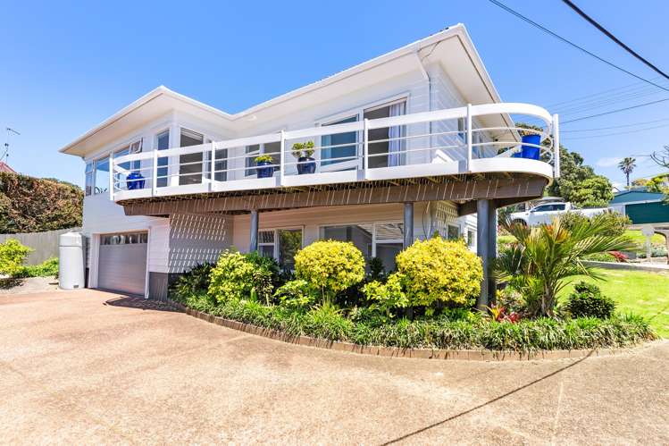 1/1 Eastcliffe Road Castor Bay_18