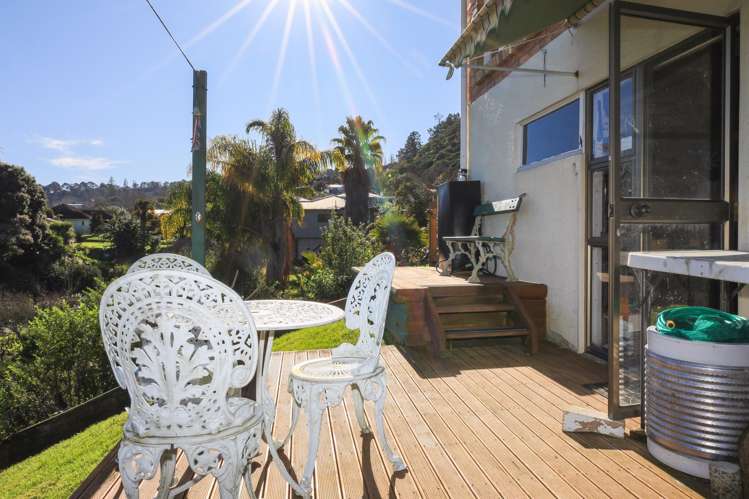 803 Richmond Street Thames_15