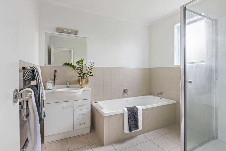 15 Halyard Place Te Atatu Peninsula_13