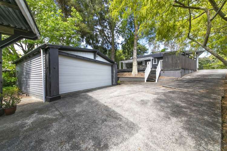 35 Derwent Crescent Titirangi_12