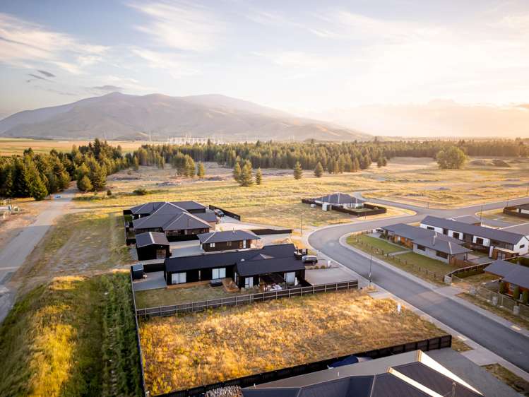 13 Aoraki Crescent_2