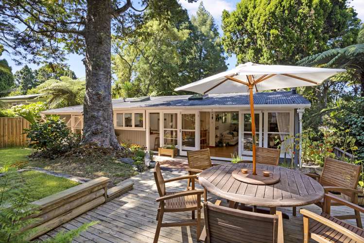 60 Waima Crescent Titirangi_0