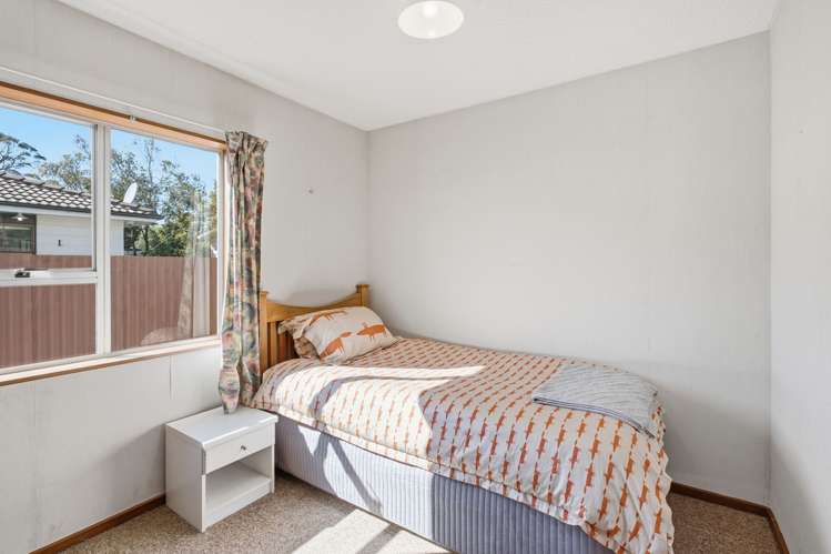 2/16 Kawau Crescent Bromley_8