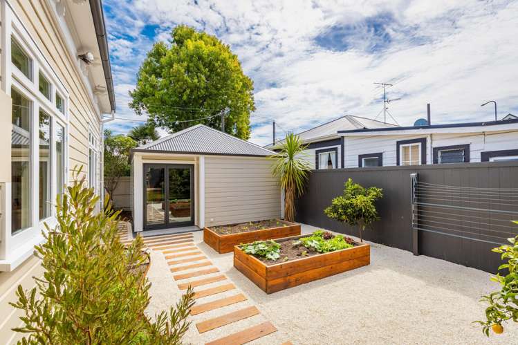 3 King Street Nelson City_15