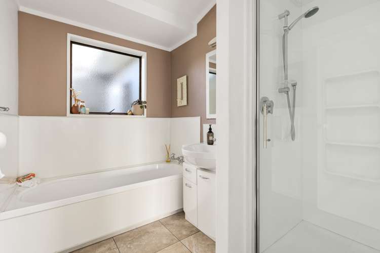 3 Aspiring Place Ohauiti_11