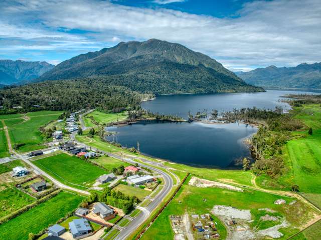 Cashmere Bay Road - Lake Brunner Moana_2