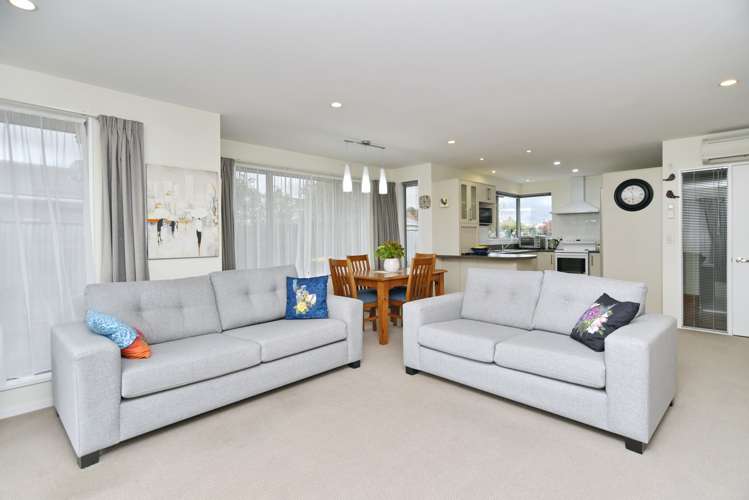 15 Chedworth Avenue Bishopdale_6