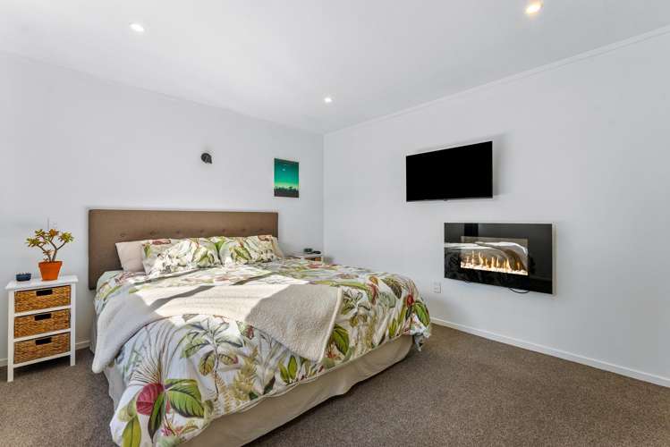 39 Sherwood Avenue Te Atatu South_24