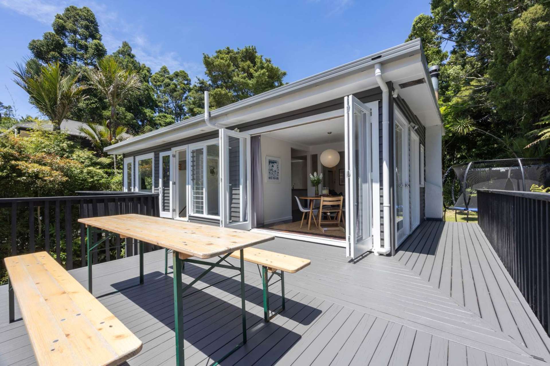 262 Shaw Road Titirangi_0