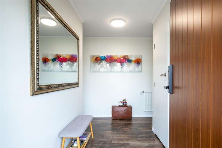 32a Holland Street Glenholme_11