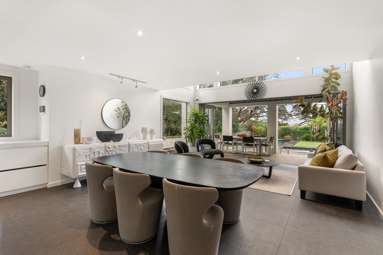 117B St Stephens Avenue_4
