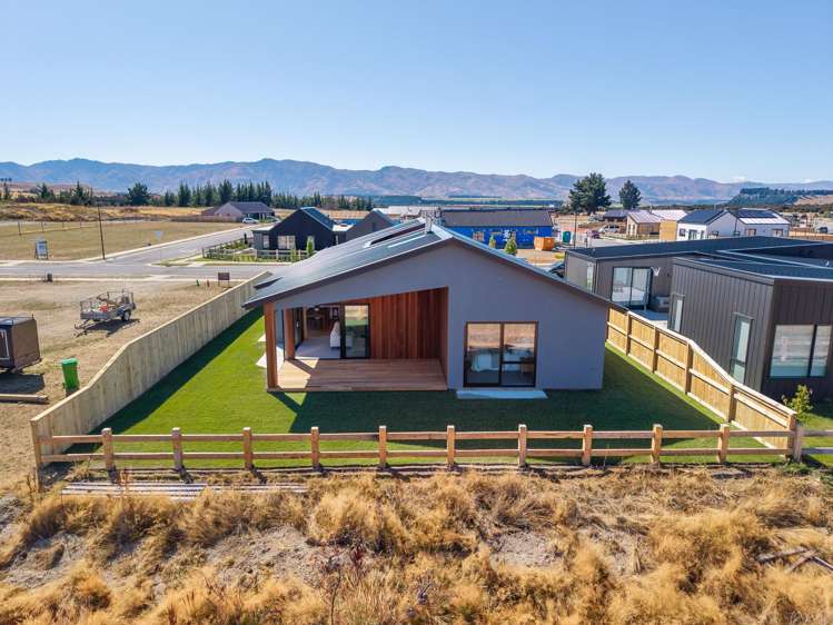 67 Pounamu Avenue Wanaka_24