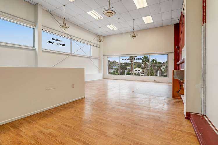 9B/15 Karepiro Drive Stanmore Bay_9