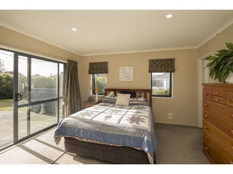 33 Rolleston Drive Rolleston_9