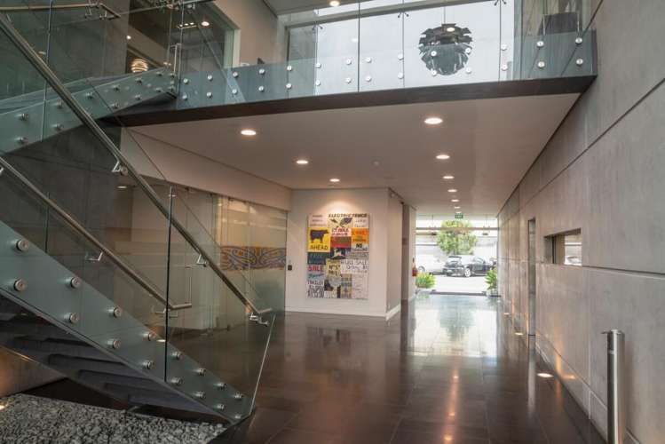 211 Market Street South Hastings Central_2