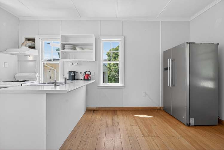 7 Stratton Street Normandale_7