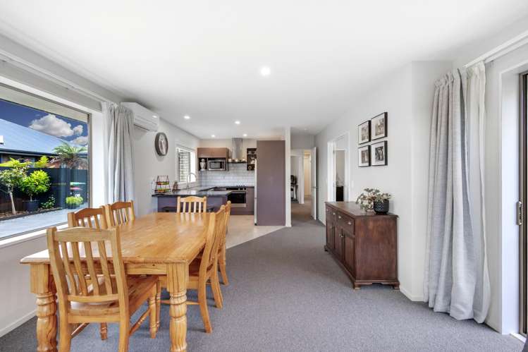 64 Overbury Crescent Rolleston_3