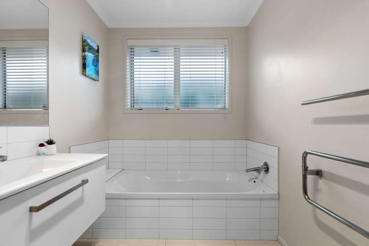 15 Seashell Drive Papamoa_10