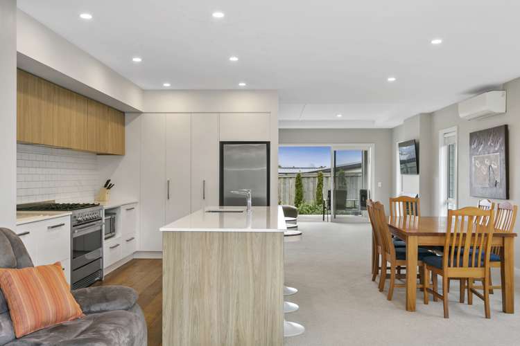 8 Windsor Street Richmond Heights_6