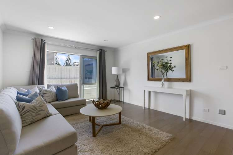 12 Bridget Court Red Beach_17