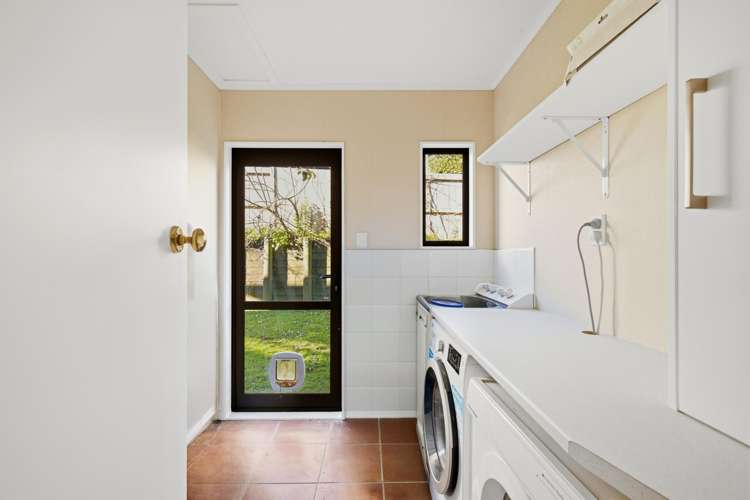 33 Sherwood Street Bellevue_19