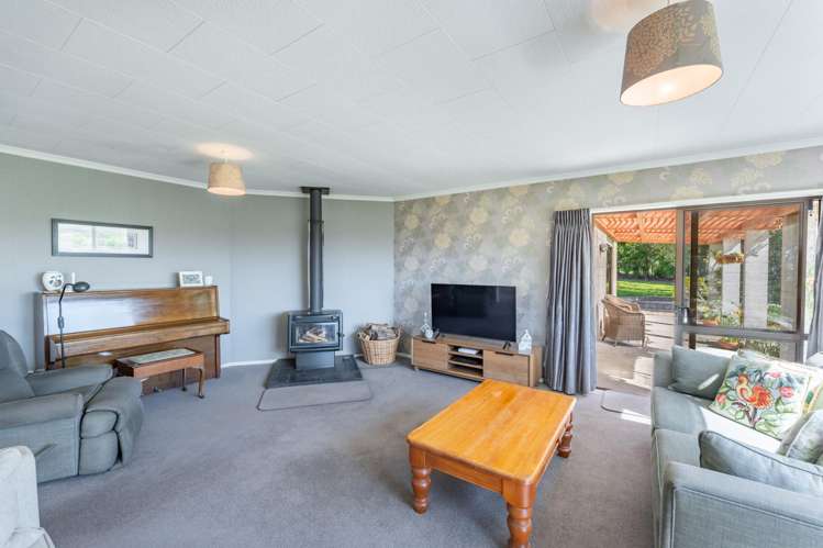 550 Fairview Road_2
