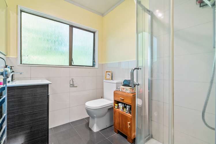 12 Lendenfeld Drive Papatoetoe_7