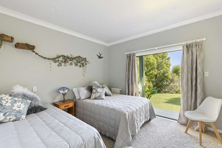 128 Wairau Road Oakura_17