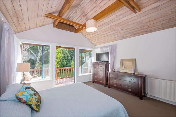 18 Hobbs Road Matakatia_21