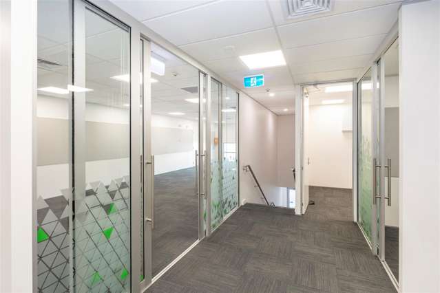 B4/92 Russley Road Russley_2