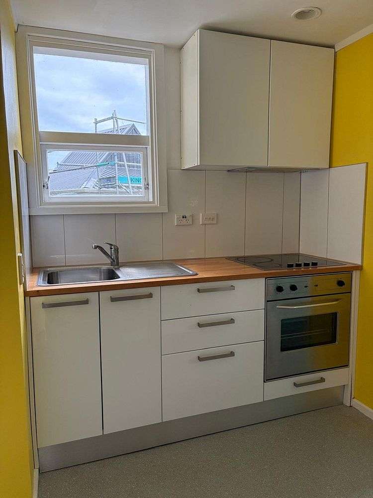 7 Amos Way Kingston_8