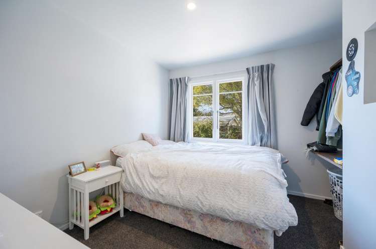 1 Bird Lane Wakefield_16