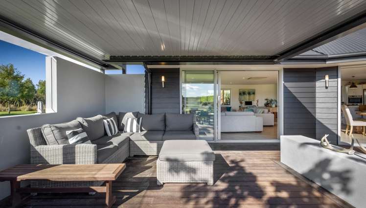 6/616 Halkett Road West Melton_4