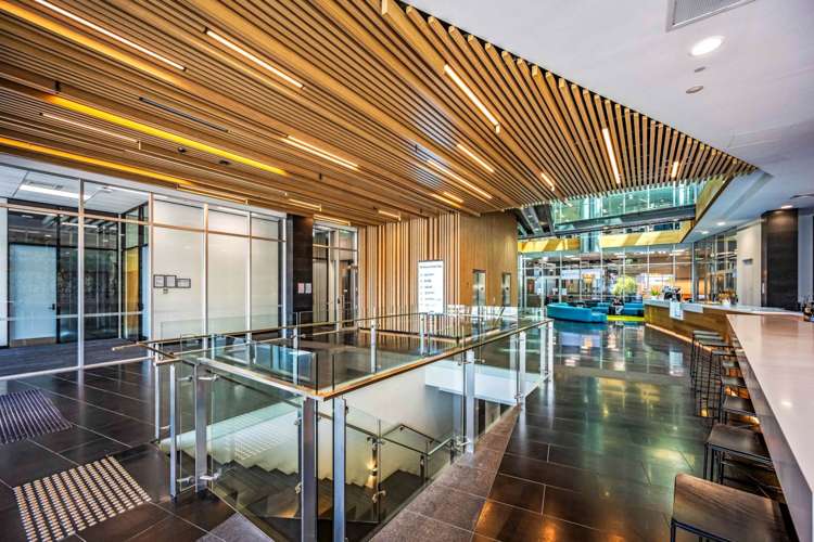 162 Victoria Street West City Centre_2